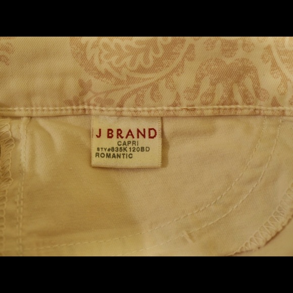 J Brand Mid-rise Cropped Jeans in Romantic size 26 - Picture 2 of 4
